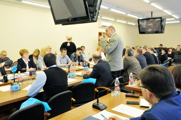 Депутаты не смогли определиться с количеством заместителей Главы Воркуты